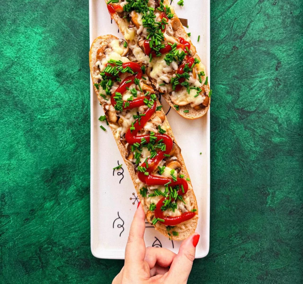 Polska zapiekanka: historia, przepisy i sekrety smaku, które zachwycają