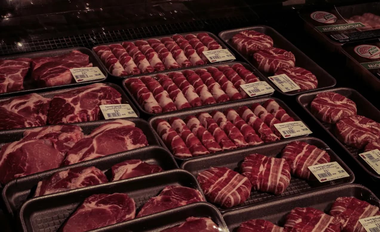 Hurtownia mięsna – jak wybrać dostawcę, który naprawdę gwarantuje jakość i świeżość?